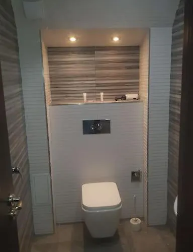 The Penthouse Apartman Várna